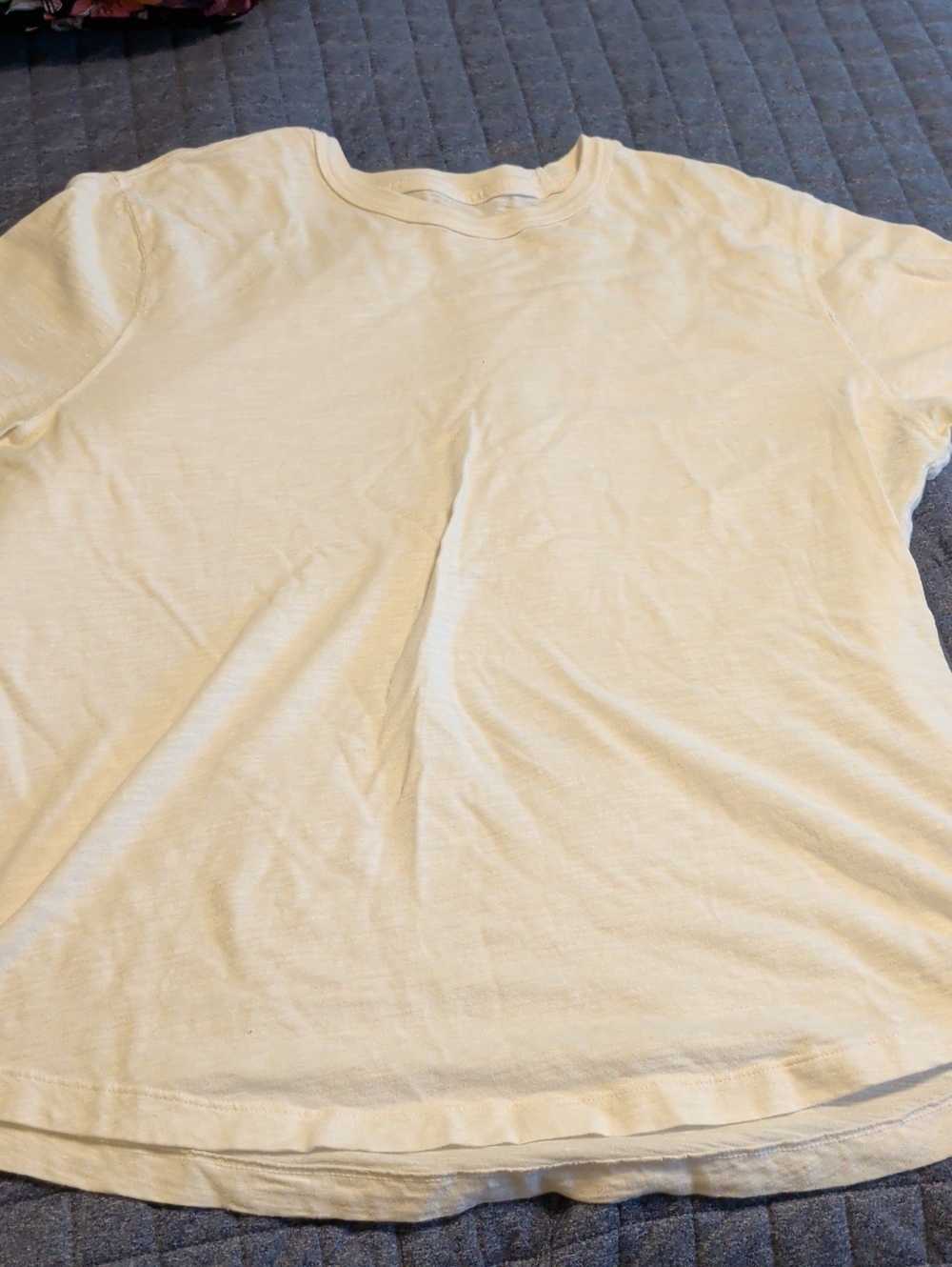 Old Navy Men's Soft Washed Short Sleeve Crew T-Shirt in White